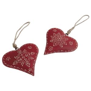 Photo DMO1421 : Red metal hanging heart