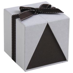 Photo VCF1630 : Square cardboard gift box