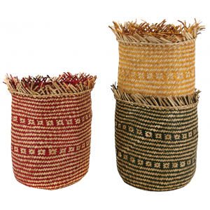 Photo JCP4110 : Stained seagrass baskets