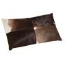 Coussin rectangulaire en peau de vache marron et blanc