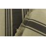 Set of 2 cotton and flex cushions.