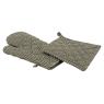Oven mitt and pot holder set