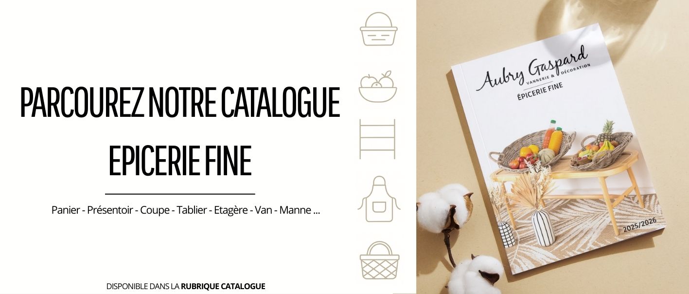 Découvrez notre catalogue Épicerie Fine 2025 : paniers, coffrets, boîtes, bocaux, sachets et accessoires pour mettre en valeur vos produits gourmands.